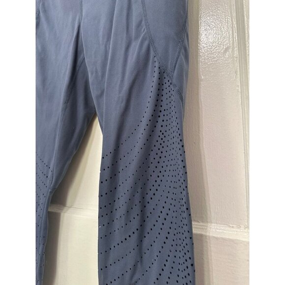 Members mark women’s size large active pocket leggings - Picture 3 of 9